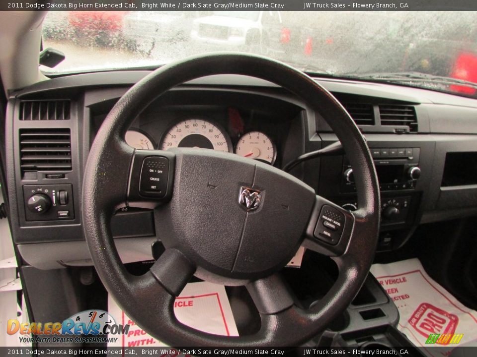 2011 Dodge Dakota Big Horn Extended Cab Bright White / Dark Slate Gray/Medium Slate Gray Photo #30