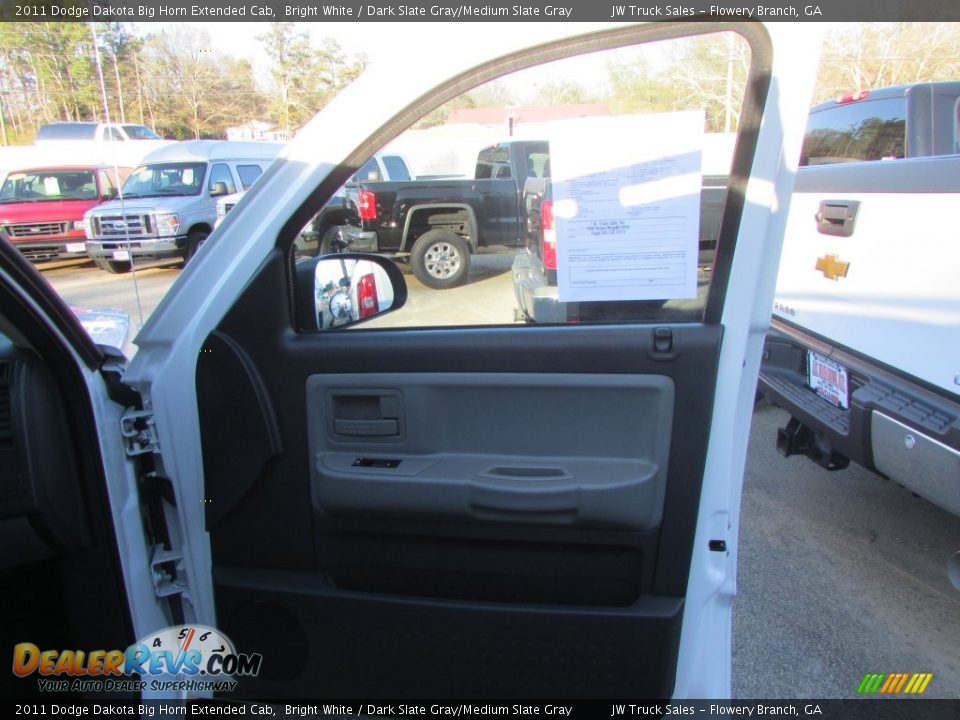2011 Dodge Dakota Big Horn Extended Cab Bright White / Dark Slate Gray/Medium Slate Gray Photo #20