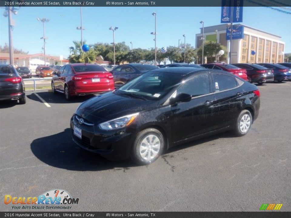 2016 Hyundai Accent SE Sedan Ultra Black / Gray Photo #6