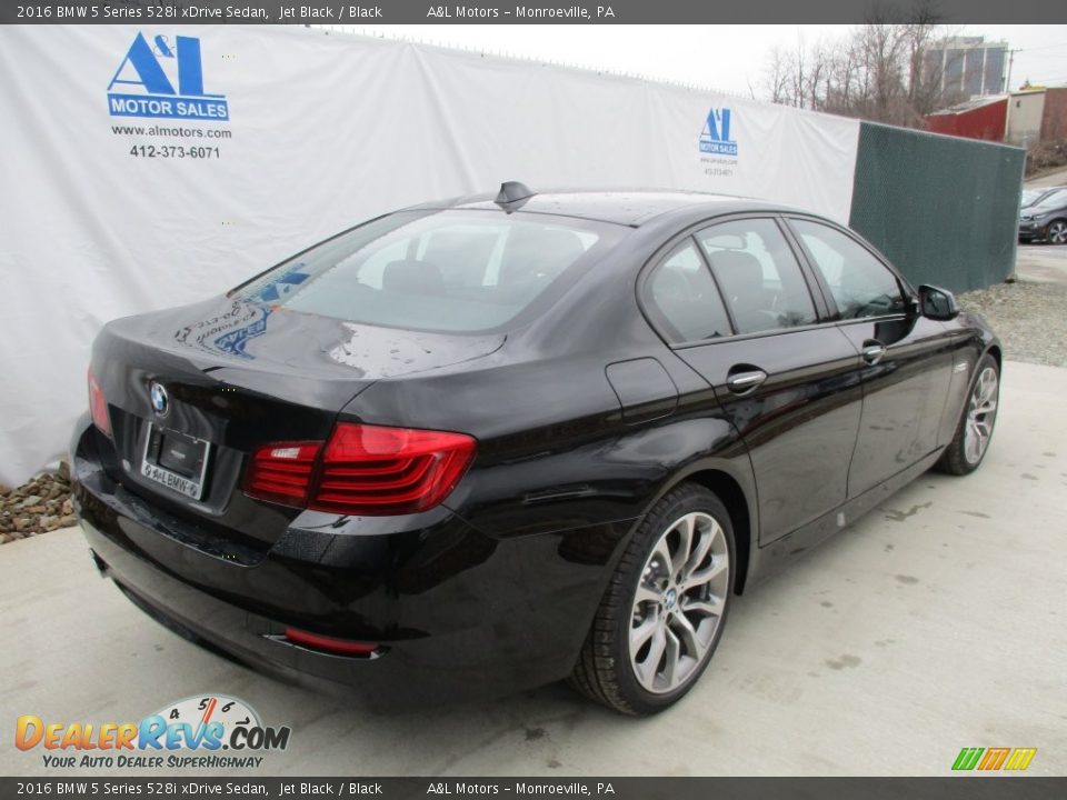2016 BMW 5 Series 528i xDrive Sedan Jet Black / Black Photo #4