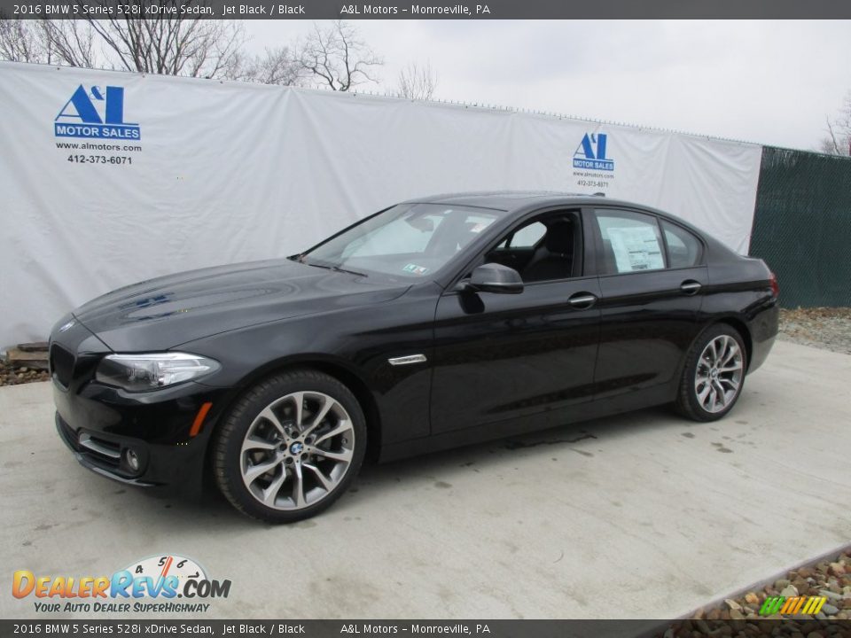 2016 BMW 5 Series 528i xDrive Sedan Jet Black / Black Photo #8