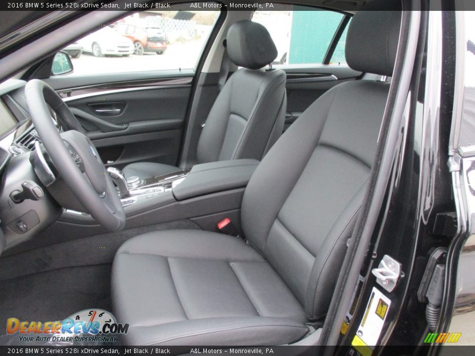 2016 BMW 5 Series 528i xDrive Sedan Jet Black / Black Photo #13