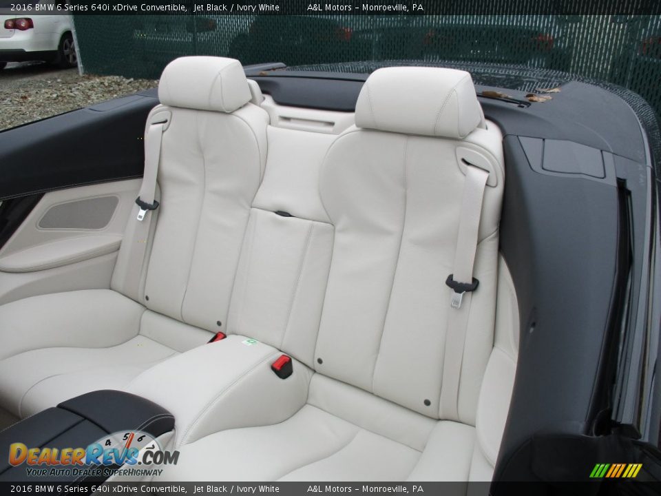 Rear Seat of 2016 BMW 6 Series 640i xDrive Convertible Photo #13