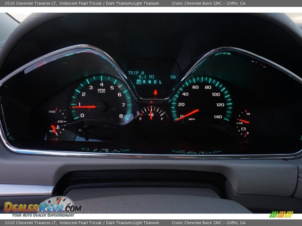 2016 Chevrolet Traverse LT Iridescent Pearl Tricoat / Dark Titanium/Light Titanium Photo #12