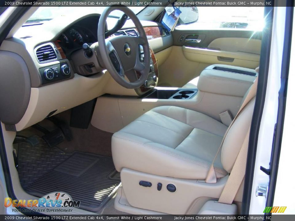 2009 Chevrolet Silverado 1500 LTZ Extended Cab 4x4 Summit White / Light Cashmere Photo #7