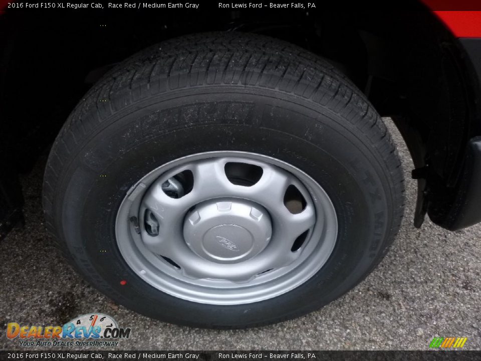 2016 Ford F150 XL Regular Cab Race Red / Medium Earth Gray Photo #11