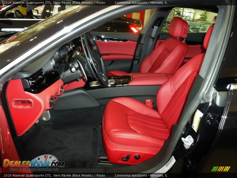 Front Seat of 2016 Maserati Quattroporte GTS Photo #8