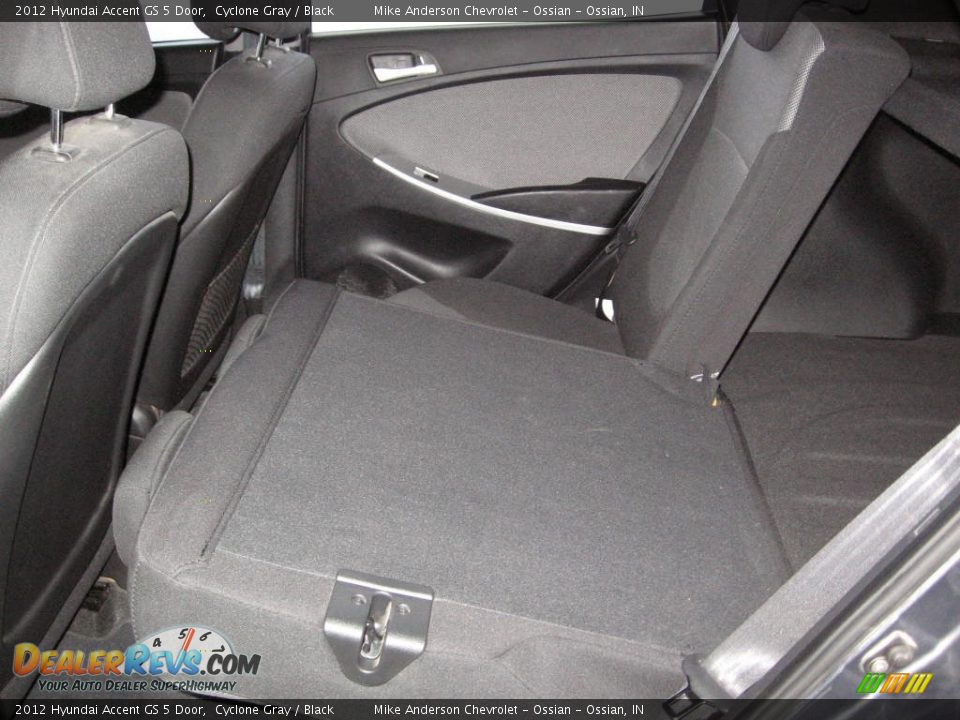 2012 Hyundai Accent GS 5 Door Cyclone Gray / Black Photo #14