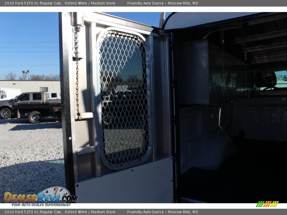 2010 Ford F150 XL Regular Cab Oxford White / Medium Stone Photo #19