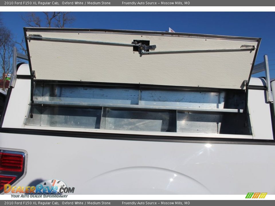 2010 Ford F150 XL Regular Cab Oxford White / Medium Stone Photo #22