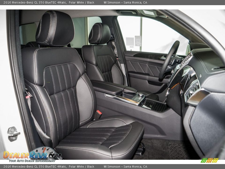 Front Seat of 2016 Mercedes-Benz GL 350 BlueTEC 4Matic Photo #2