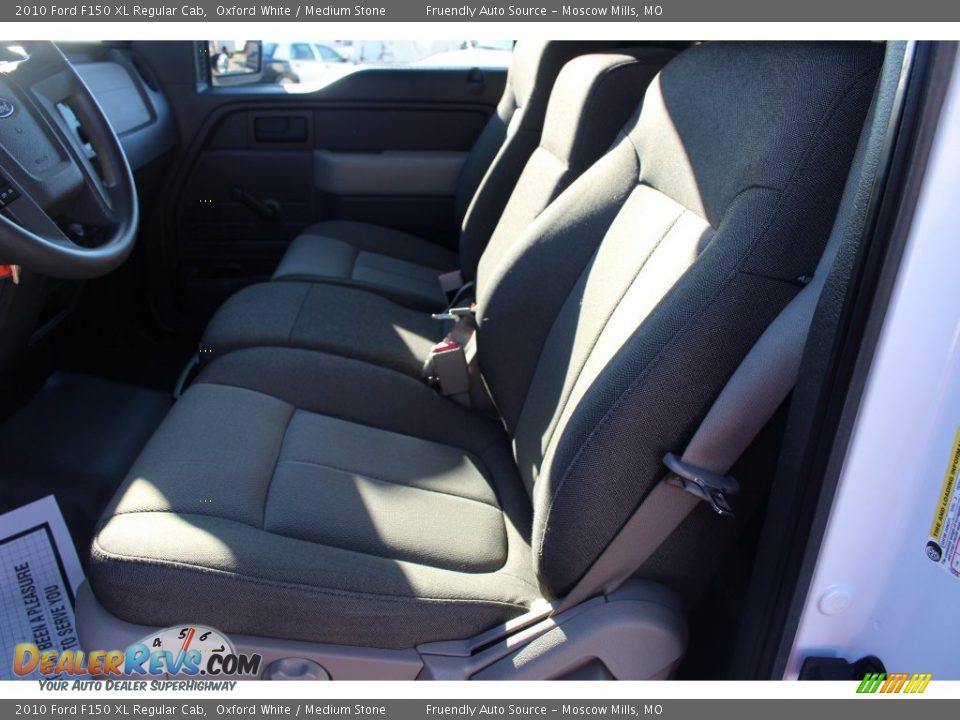 2010 Ford F150 XL Regular Cab Oxford White / Medium Stone Photo #27