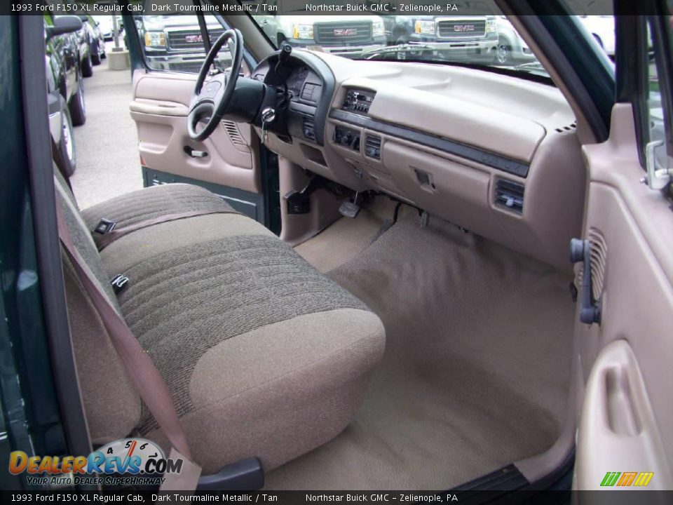 1993 Ford F150 XL Regular Cab Dark Tourmaline Metallic / Tan Photo #13