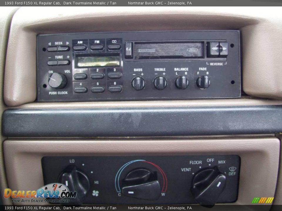 1993 Ford F150 XL Regular Cab Dark Tourmaline Metallic / Tan Photo #14