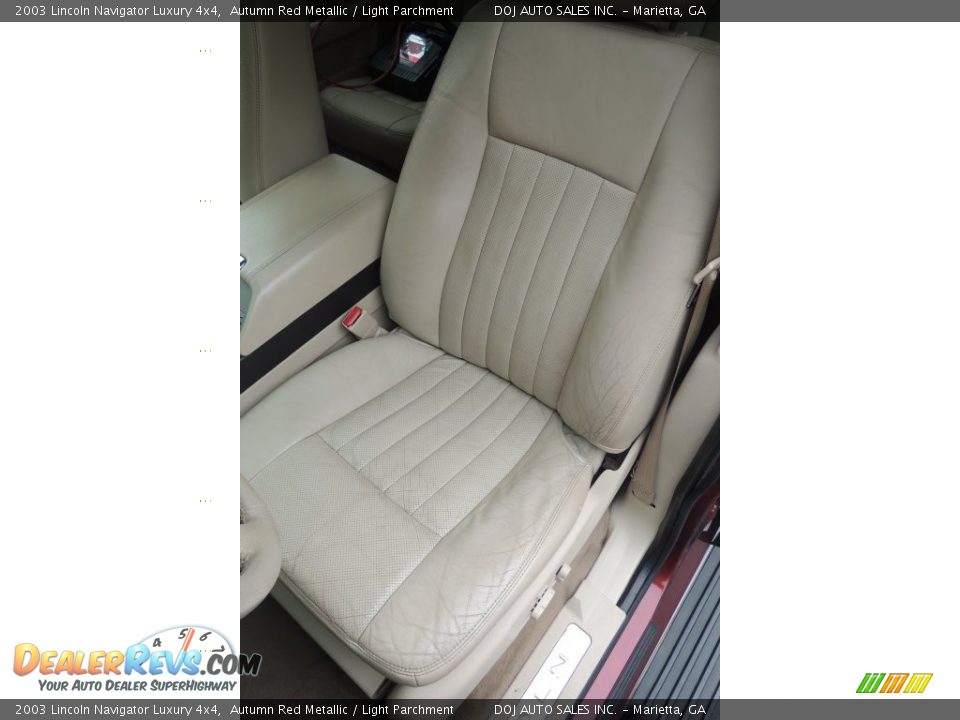 2003 Lincoln Navigator Luxury 4x4 Autumn Red Metallic / Light Parchment Photo #13