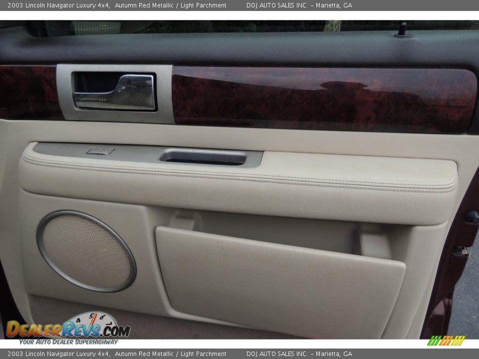 2003 Lincoln Navigator Luxury 4x4 Autumn Red Metallic / Light Parchment Photo #18