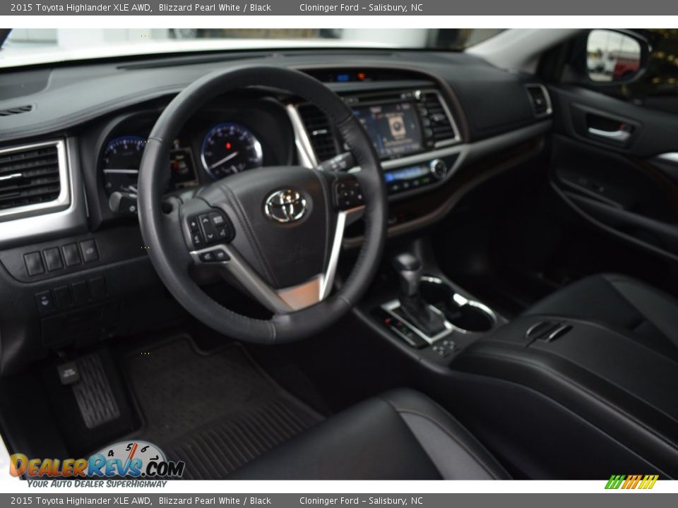 2015 Toyota Highlander XLE AWD Blizzard Pearl White / Black Photo #12
