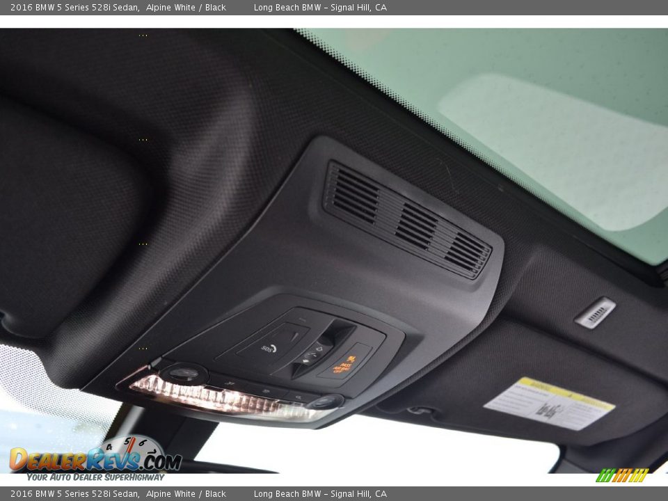 2016 BMW 5 Series 528i Sedan Alpine White / Black Photo #14