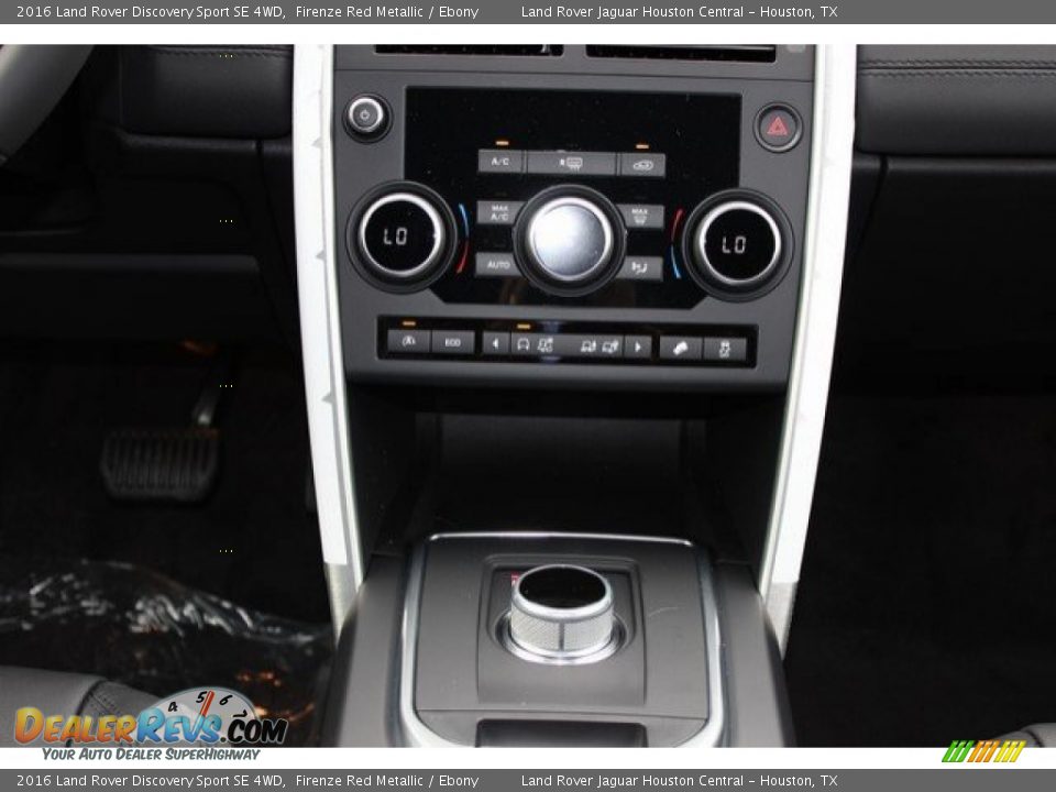 Controls of 2016 Land Rover Discovery Sport SE 4WD Photo #15
