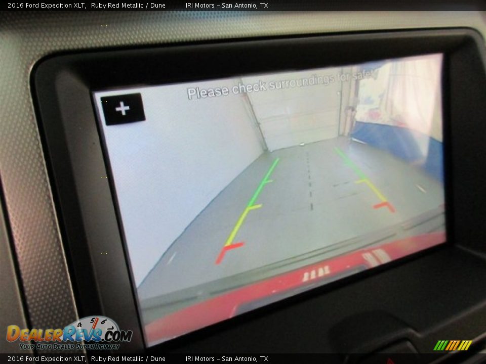 2016 Ford Expedition XLT Ruby Red Metallic / Dune Photo #20