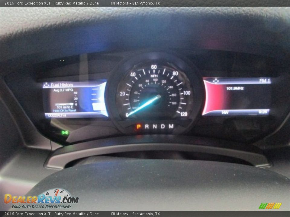 2016 Ford Expedition XLT Ruby Red Metallic / Dune Photo #22