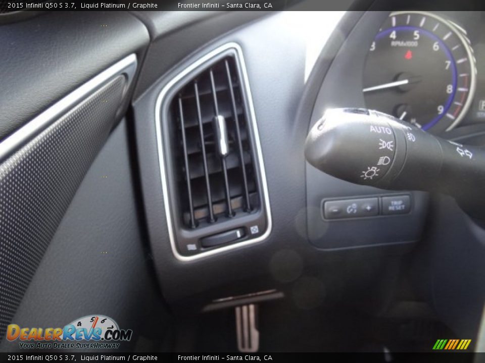 2015 Infiniti Q50 S 3.7 Liquid Platinum / Graphite Photo #23