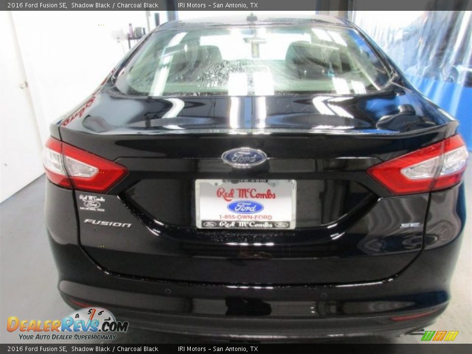2016 Ford Fusion SE Shadow Black / Charcoal Black Photo #4