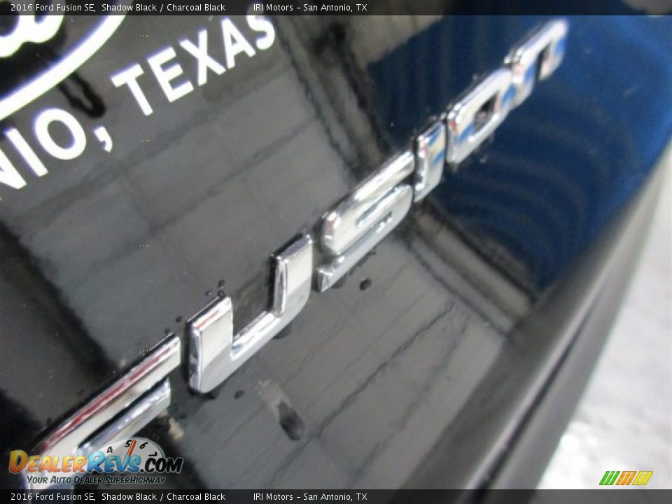 2016 Ford Fusion SE Shadow Black / Charcoal Black Photo #5