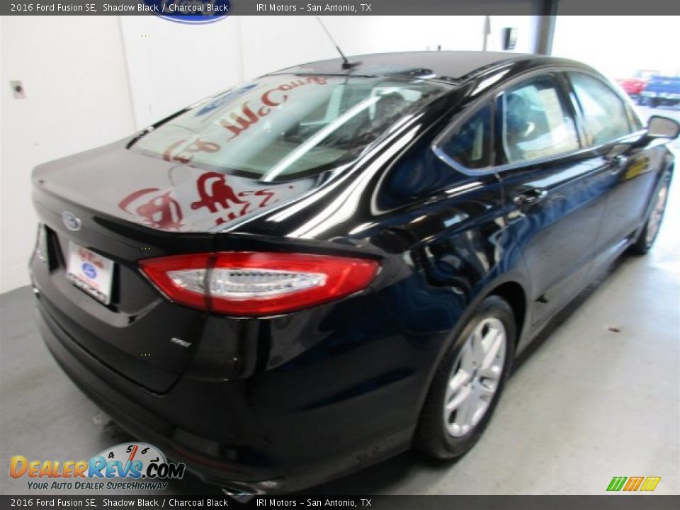 2016 Ford Fusion SE Shadow Black / Charcoal Black Photo #7