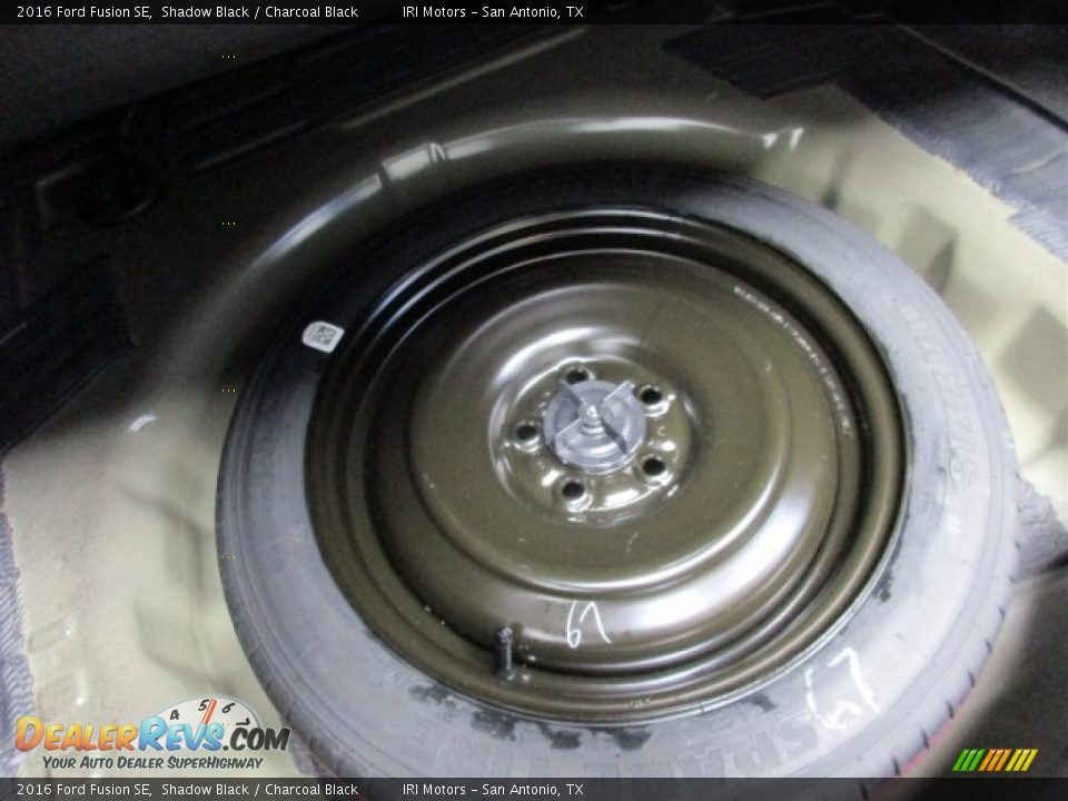 2016 Ford Fusion SE Shadow Black / Charcoal Black Photo #12
