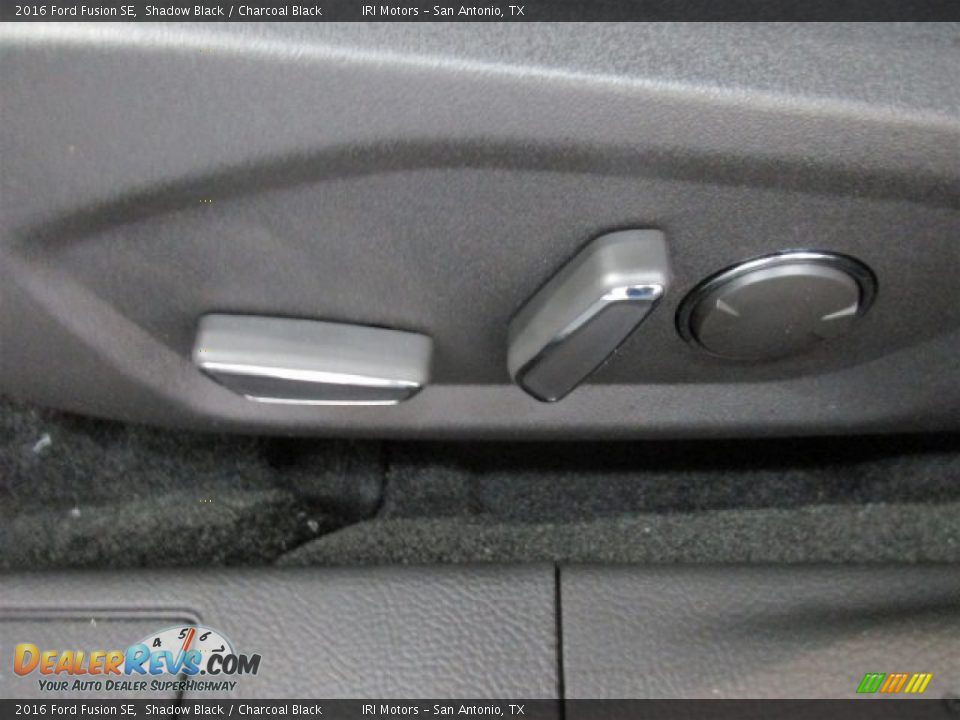 2016 Ford Fusion SE Shadow Black / Charcoal Black Photo #14