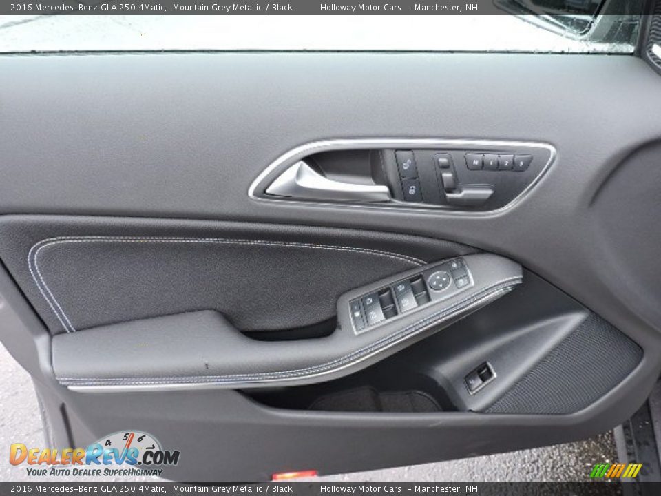 2016 Mercedes-Benz GLA 250 4Matic Mountain Grey Metallic / Black Photo #13