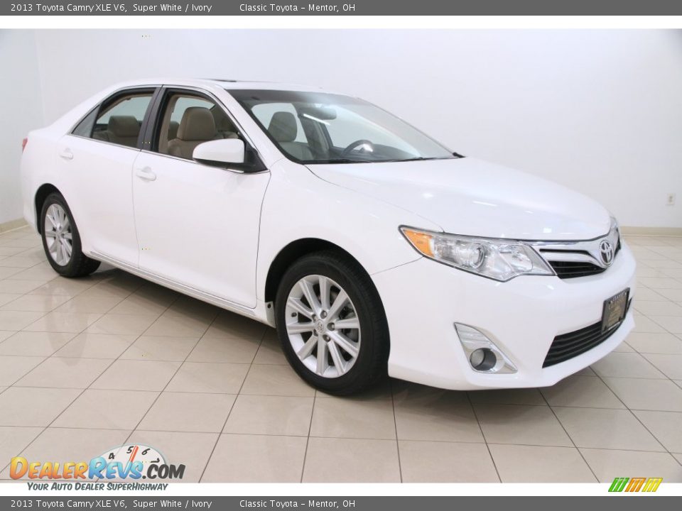 2013 Toyota Camry XLE V6 Super White / Ivory Photo #1