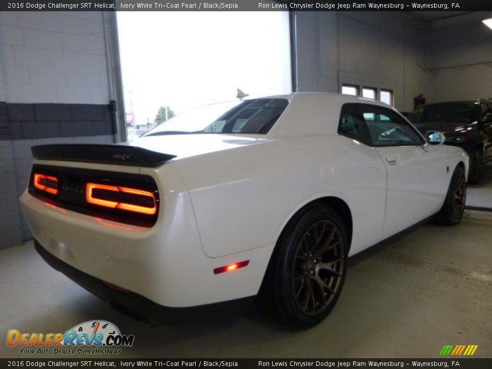 2016 Dodge Challenger SRT Hellcat Ivory White Tri-Coat Pearl / Black/Sepia Photo #6