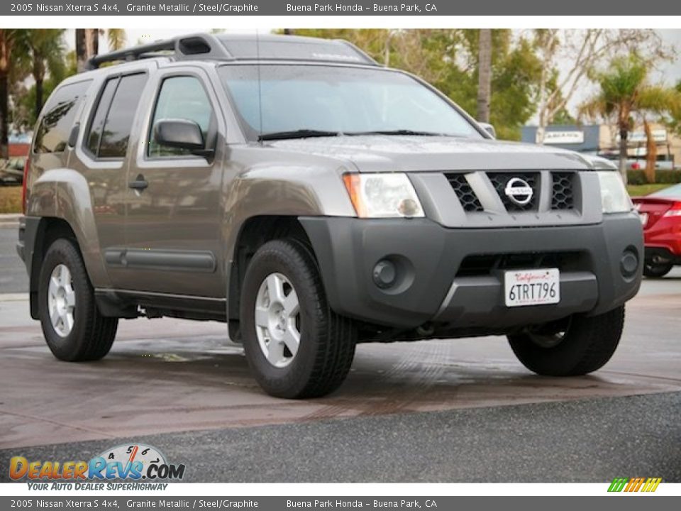2005 Nissan Xterra S 4x4 Granite Metallic / Steel/Graphite Photo #1