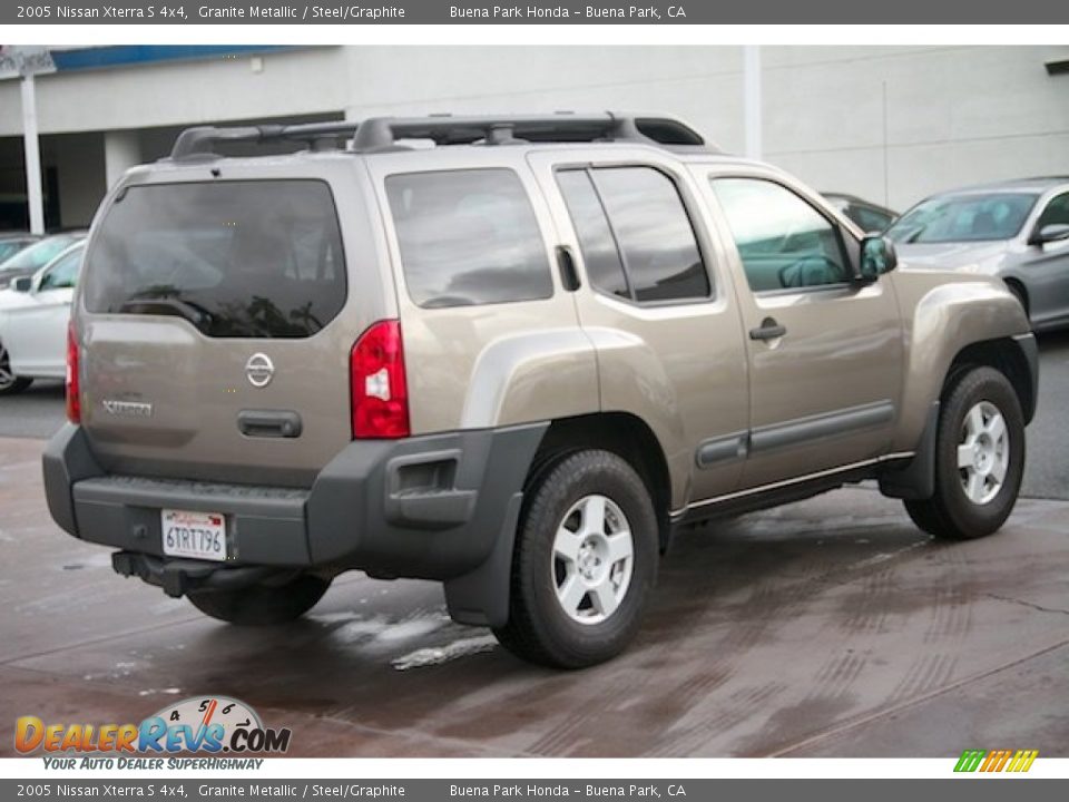 2005 Nissan Xterra S 4x4 Granite Metallic / Steel/Graphite Photo #11