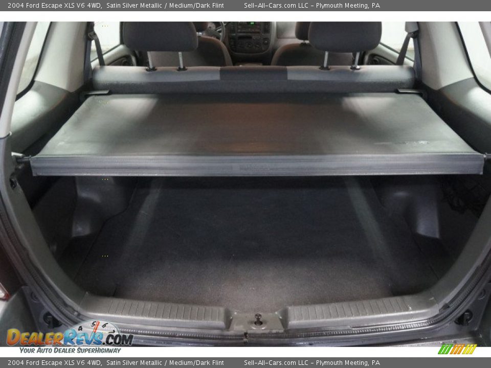 2004 Ford Escape XLS V6 4WD Satin Silver Metallic / Medium/Dark Flint Photo #22