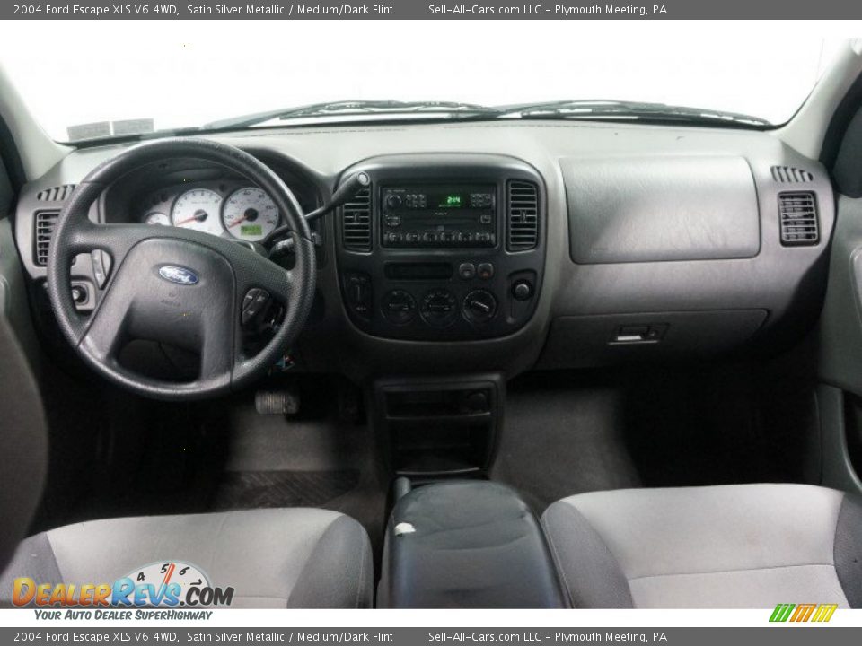 2004 Ford Escape XLS V6 4WD Satin Silver Metallic / Medium/Dark Flint Photo #26