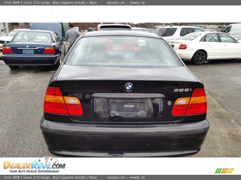 2002 BMW 3 Series 325i Sedan Black Sapphire Metallic / Black Photo #4