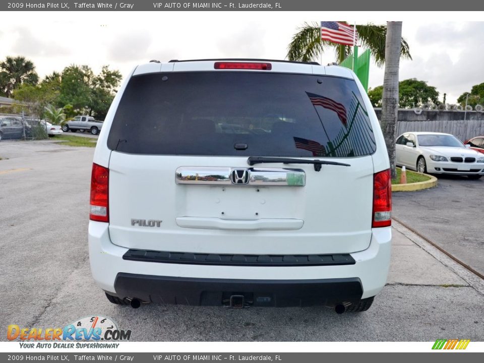2009 Honda Pilot LX Taffeta White / Gray Photo #10