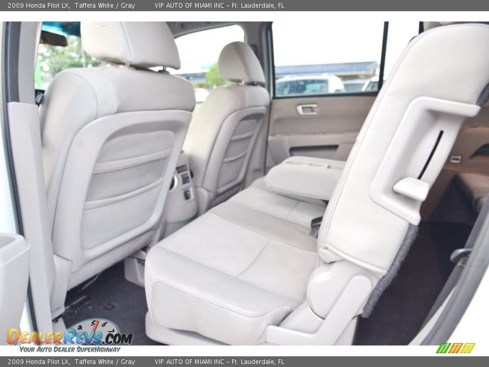 2009 Honda Pilot LX Taffeta White / Gray Photo #17