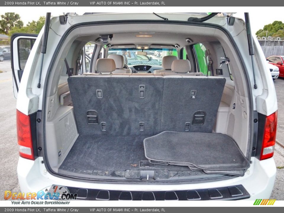 2009 Honda Pilot LX Taffeta White / Gray Photo #24