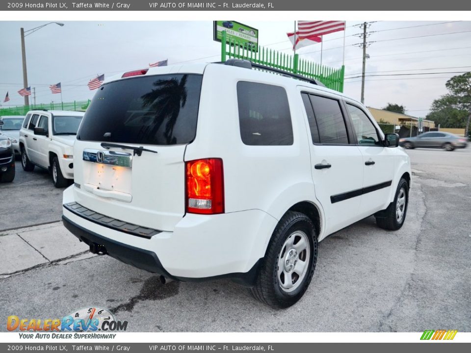2009 Honda Pilot LX Taffeta White / Gray Photo #36