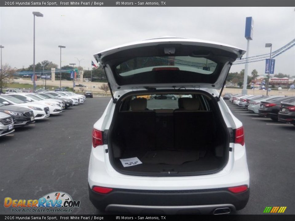 2016 Hyundai Santa Fe Sport Frost White Pearl / Beige Photo #18