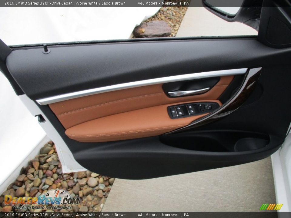 2016 BMW 3 Series 328i xDrive Sedan Alpine White / Saddle Brown Photo #11