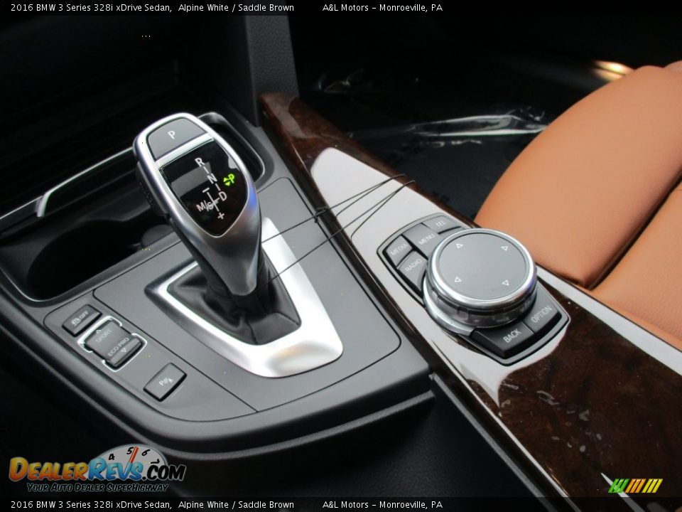 2016 BMW 3 Series 328i xDrive Sedan Alpine White / Saddle Brown Photo #17