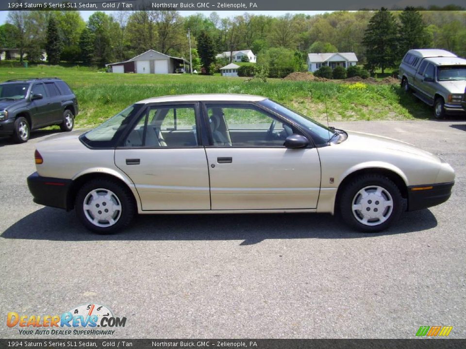 1994 Saturn S Series SL1 Sedan Gold / Tan Photo #6