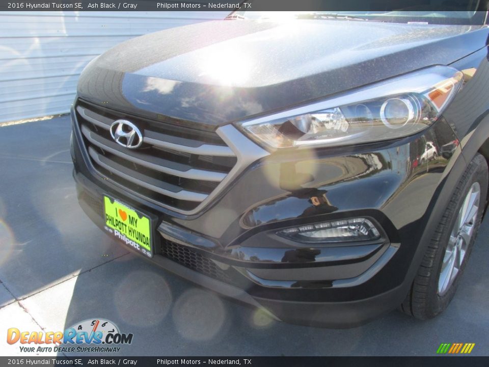 2016 Hyundai Tucson SE Ash Black / Gray Photo #10