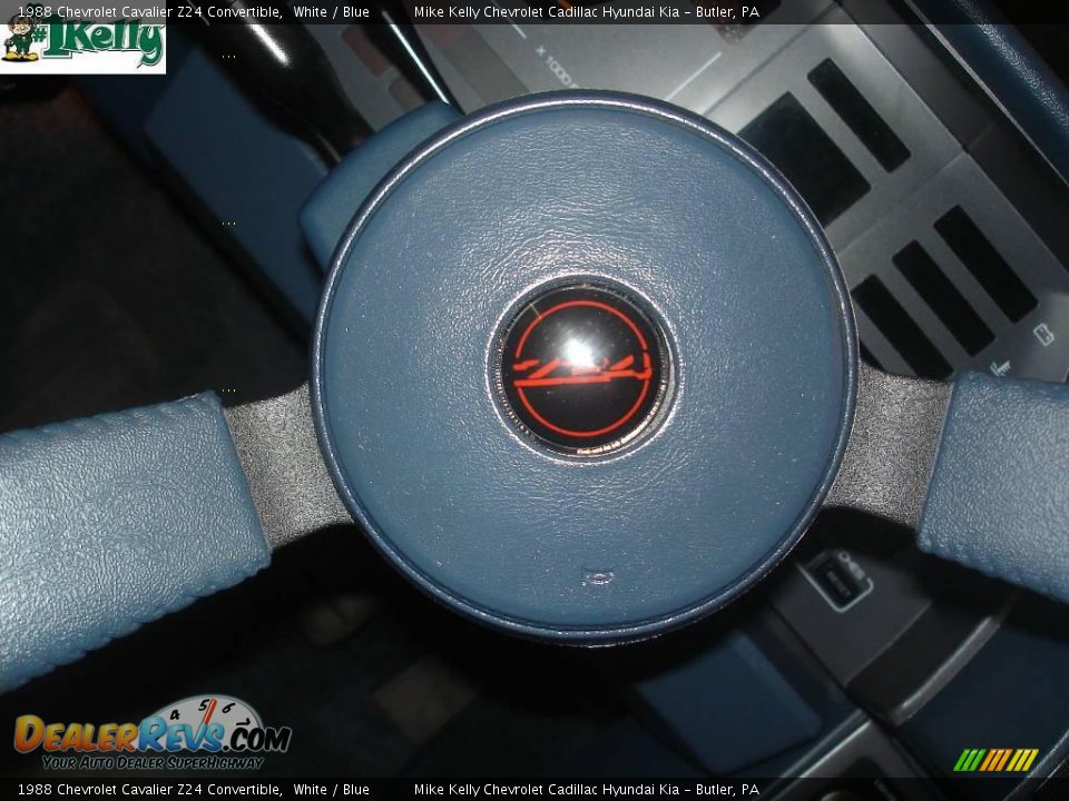 1988 Chevrolet Cavalier Z24 Convertible White / Blue Photo #19