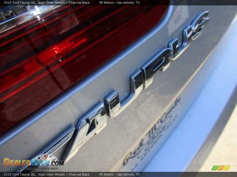 2015 Ford Taurus SEL Ingot Silver Metallic / Charcoal Black Photo #5